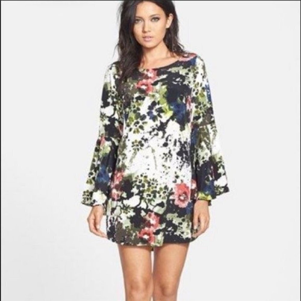 Tildon Floral Print Flare Bell Sleeve Mini Dress Size XS